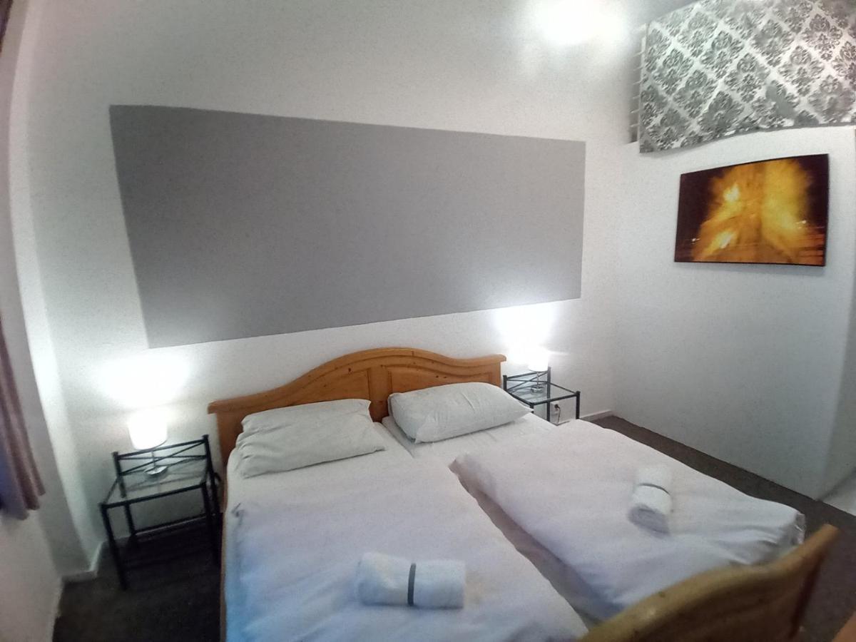 Apartament Prague Zizkov 1St Zewnętrze zdjęcie